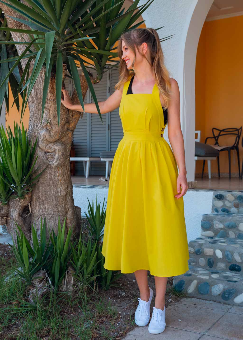 Yellow organic cotton cross-back dress