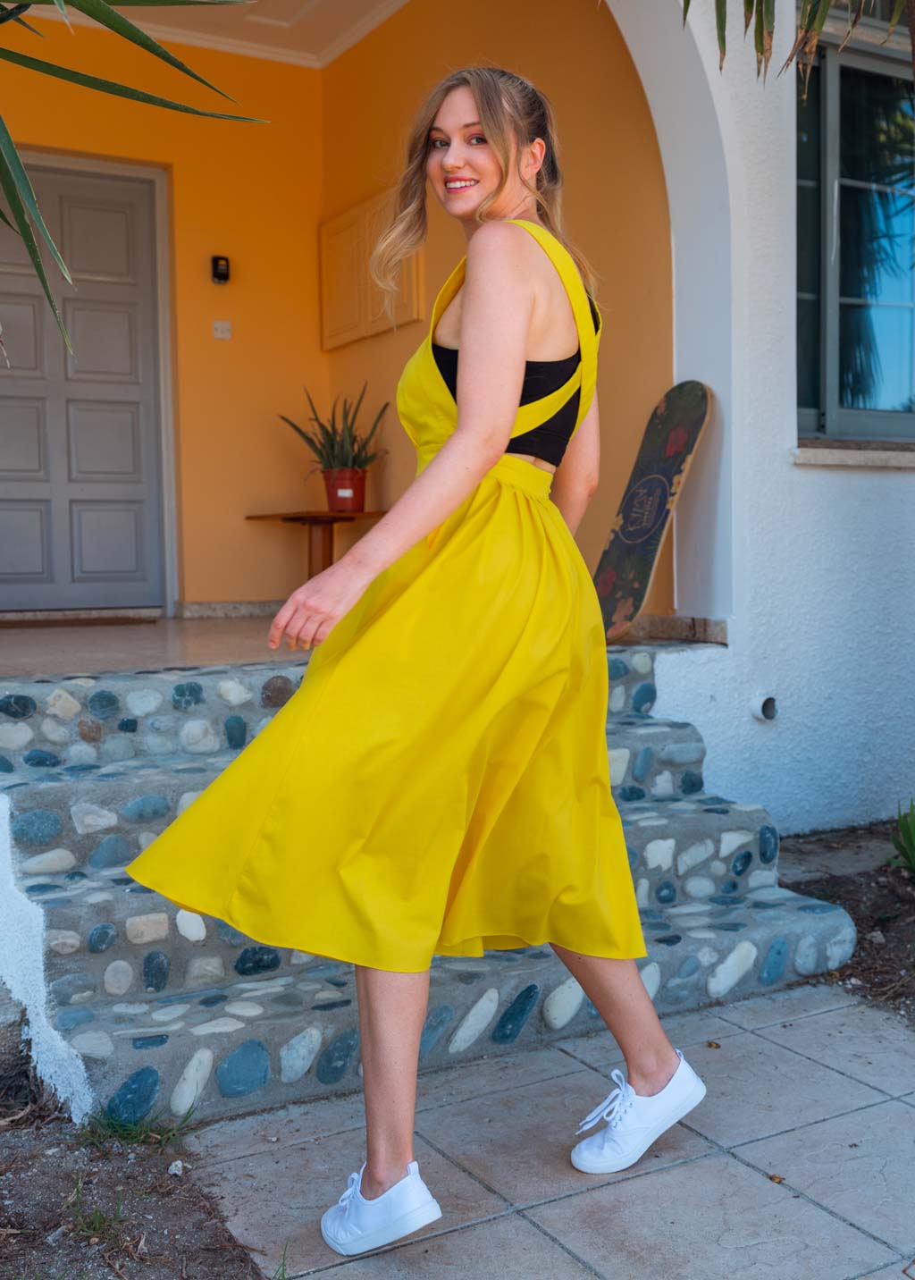 Yellow organic cotton cross-back dress