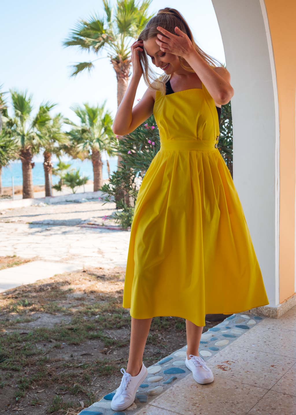 Yellow organic cotton cross-back dress