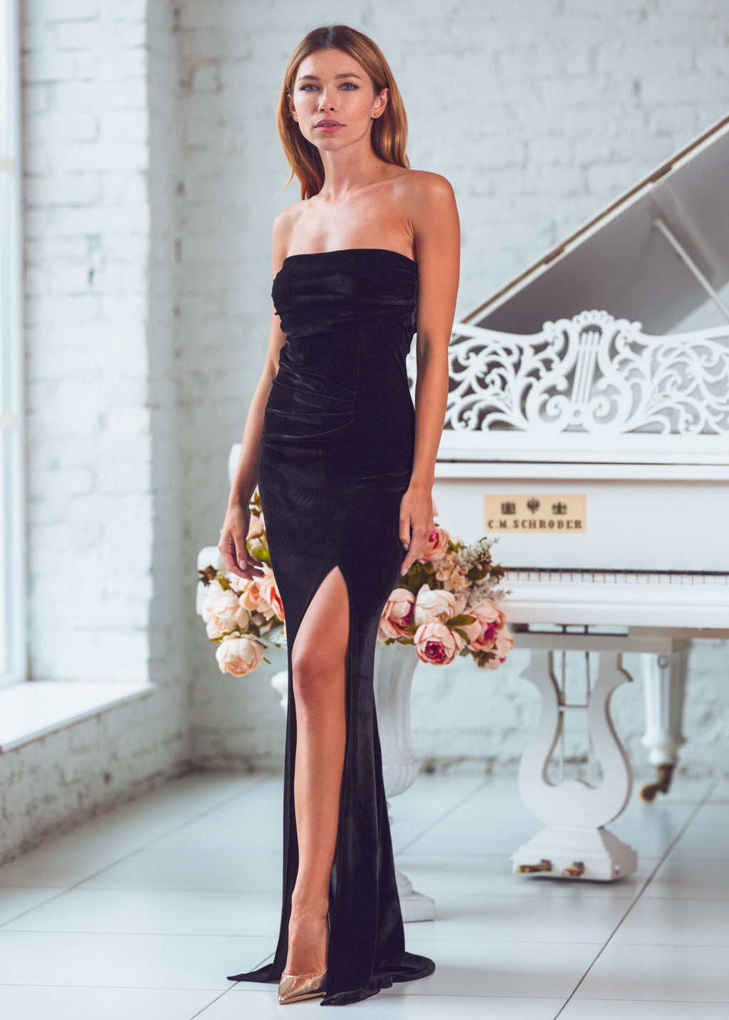 Black open shoulders slit velvet dress