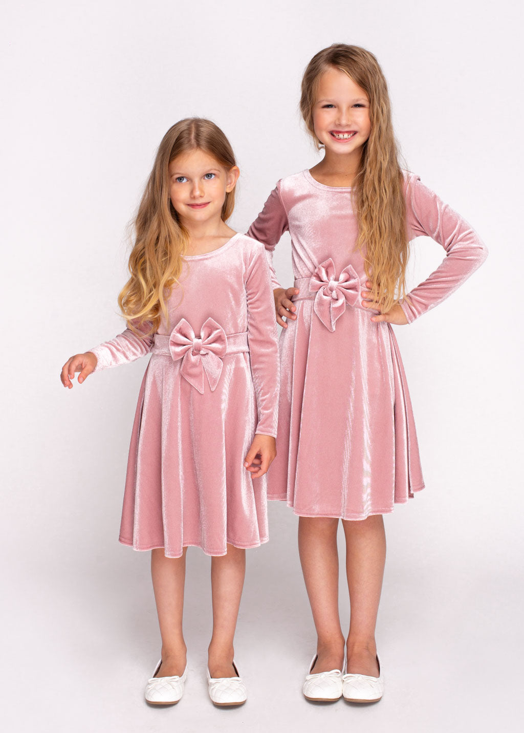 Mauve girl velvet dress