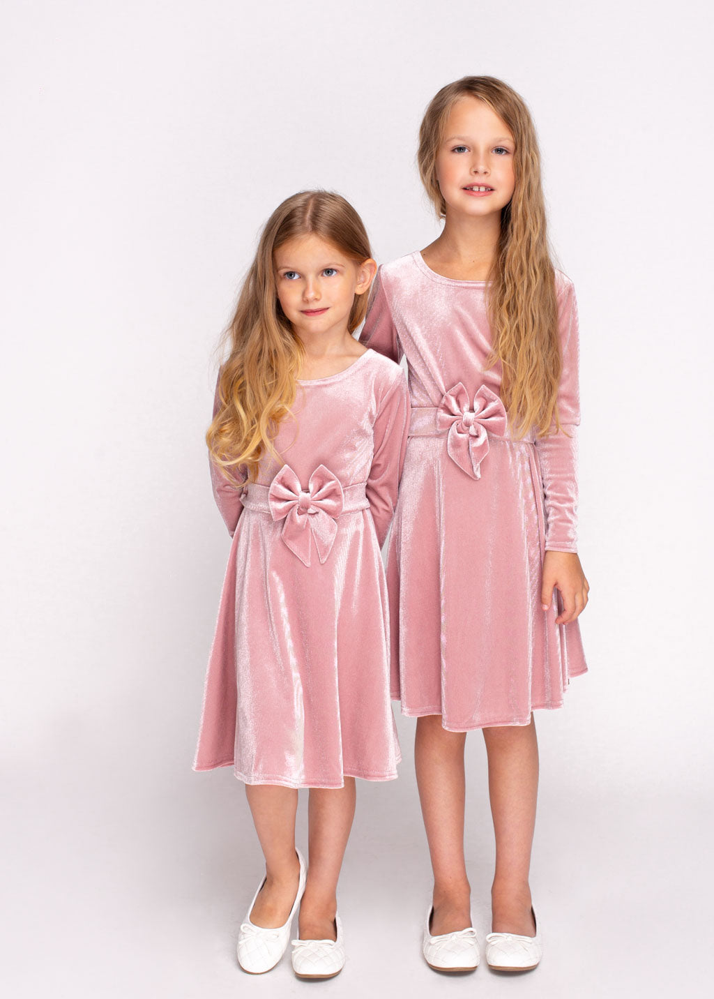 Mauve girl velvet dress