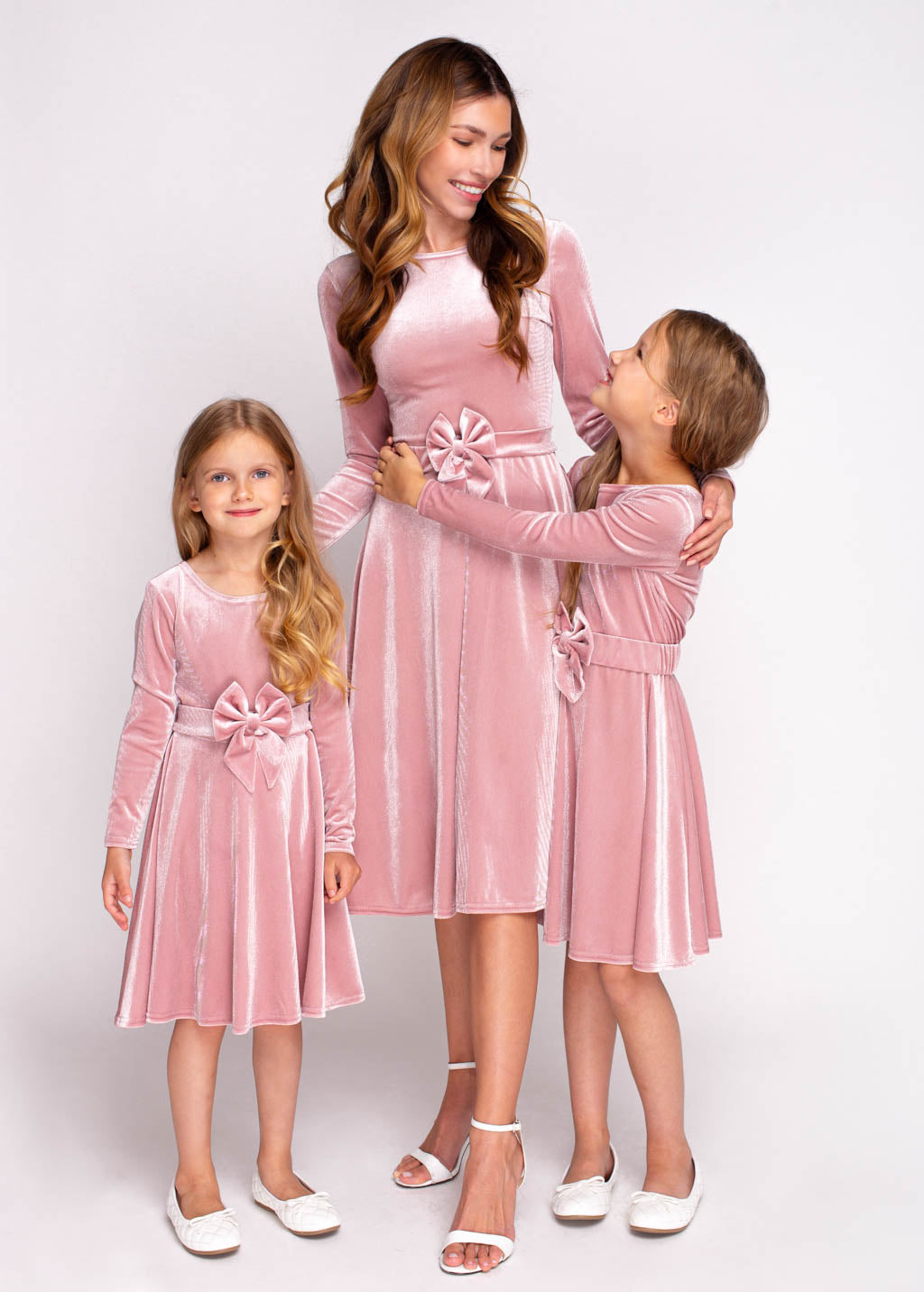 Mauve girl velvet dress