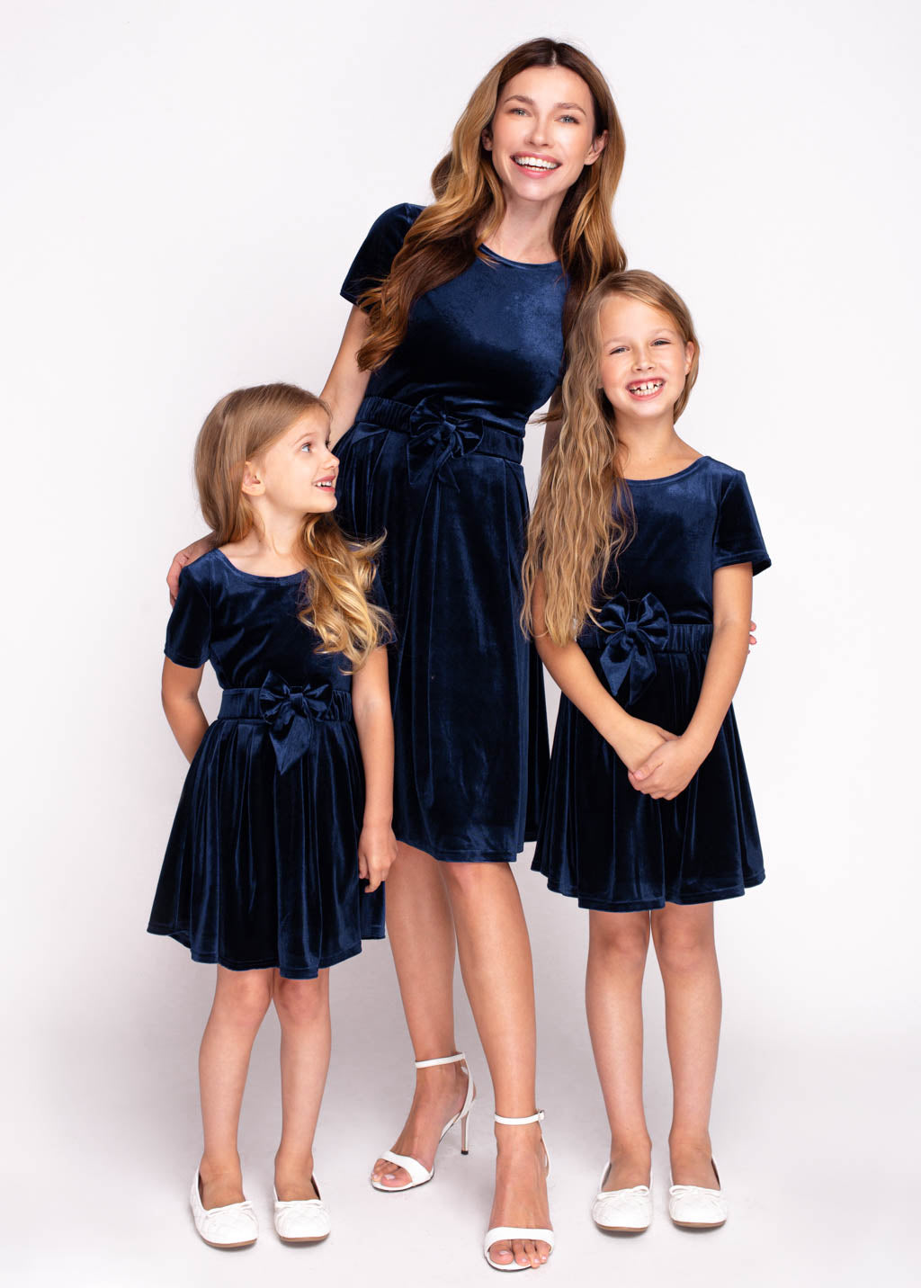 Navy blue girl velvet dress