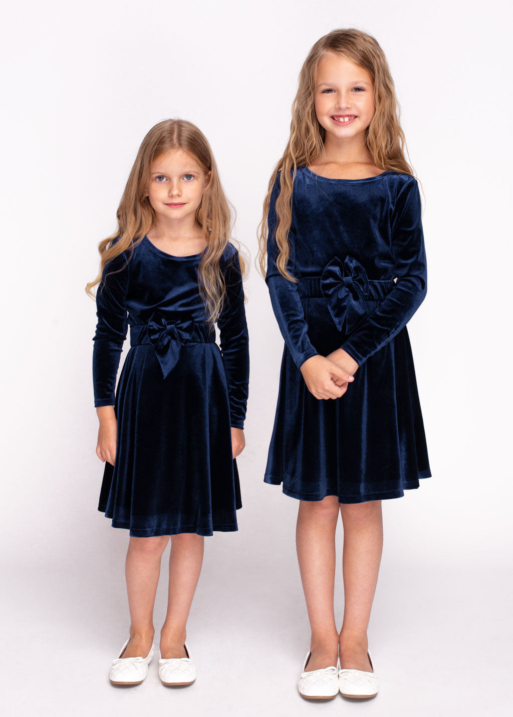 Navy blue girl velvet dress