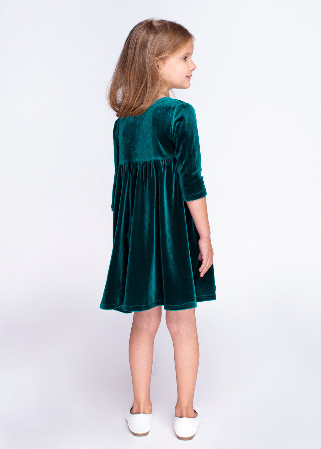 Emerald green girl velvet dress