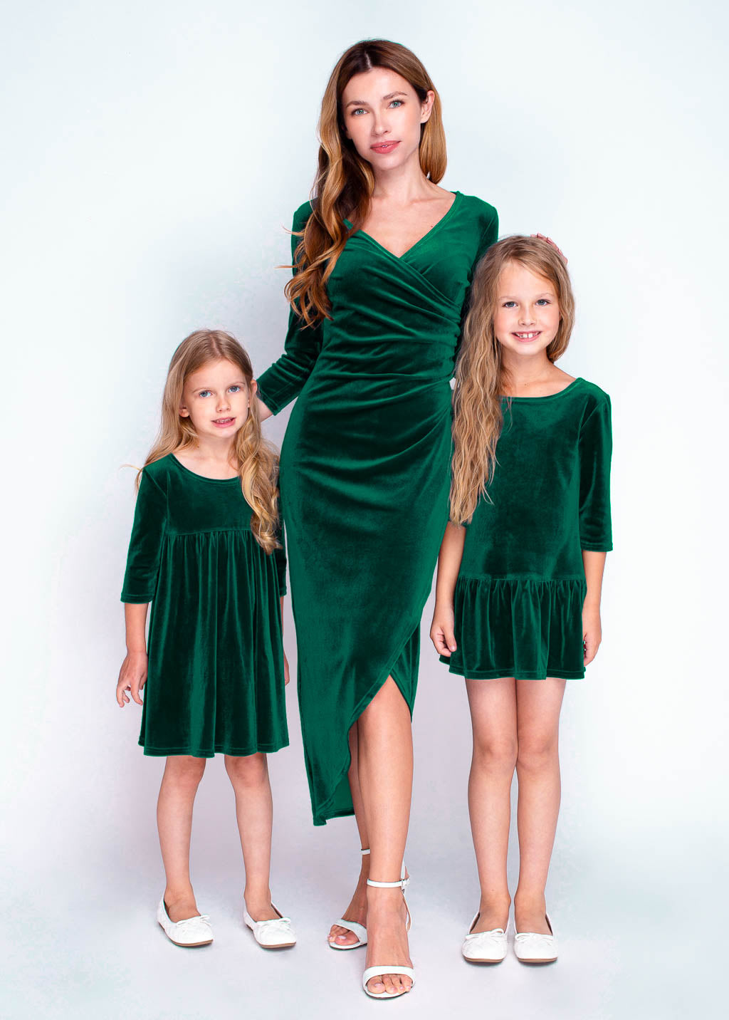 Emerald green girl velvet dress