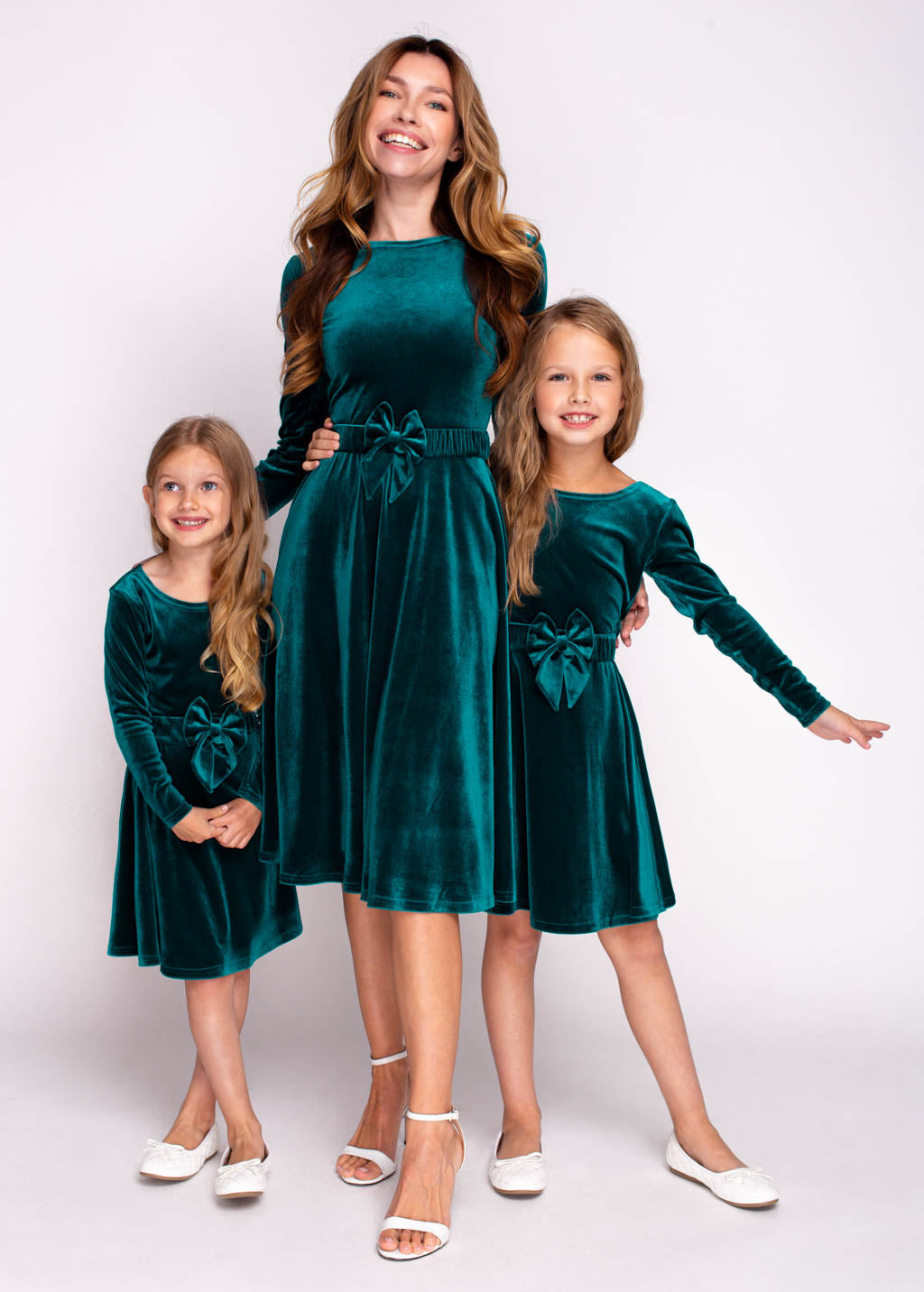 Teal green girl velvet dress