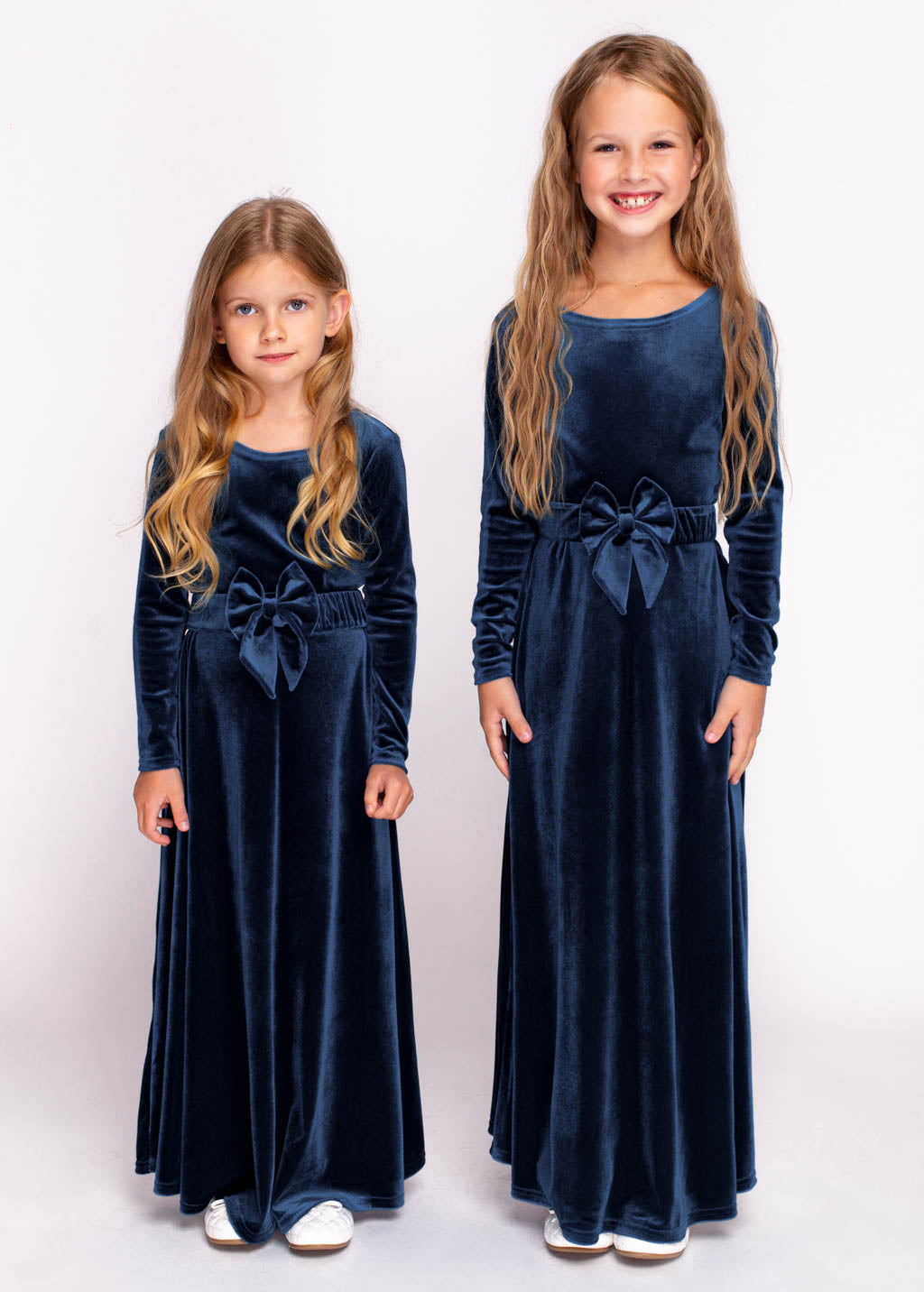 Navy blue velvet long girl dress