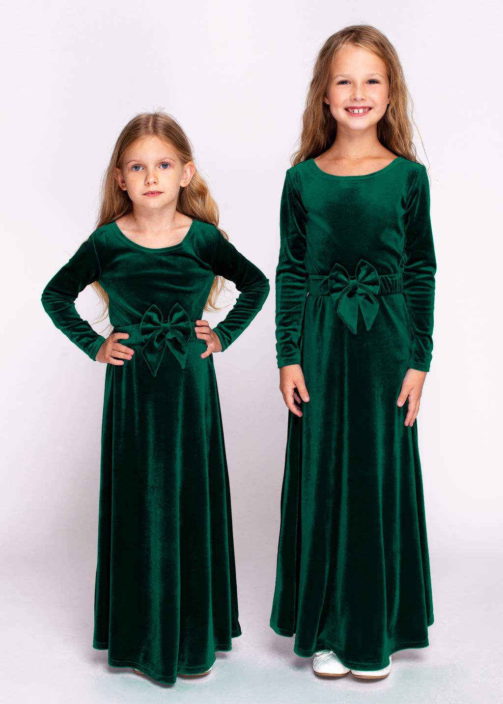 Emerald green girl velvet long dress