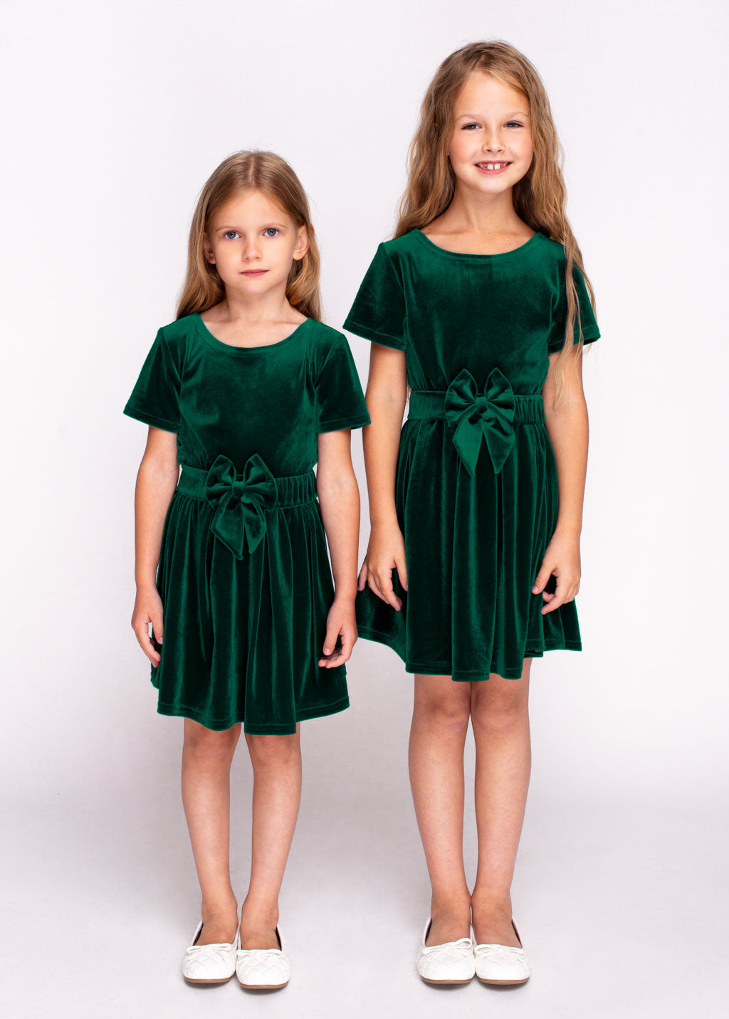 Emerald green green girl velvet dress