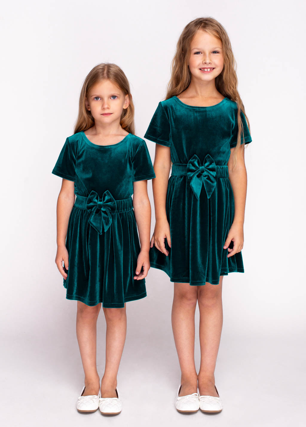 Teal green girl velvet dress