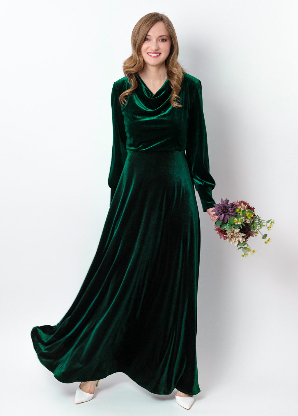 Velvet winter dress in emerald green