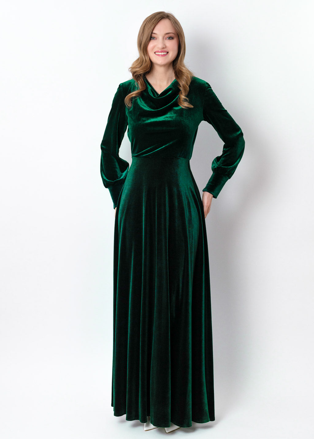 Velvet winter dress in emerald green