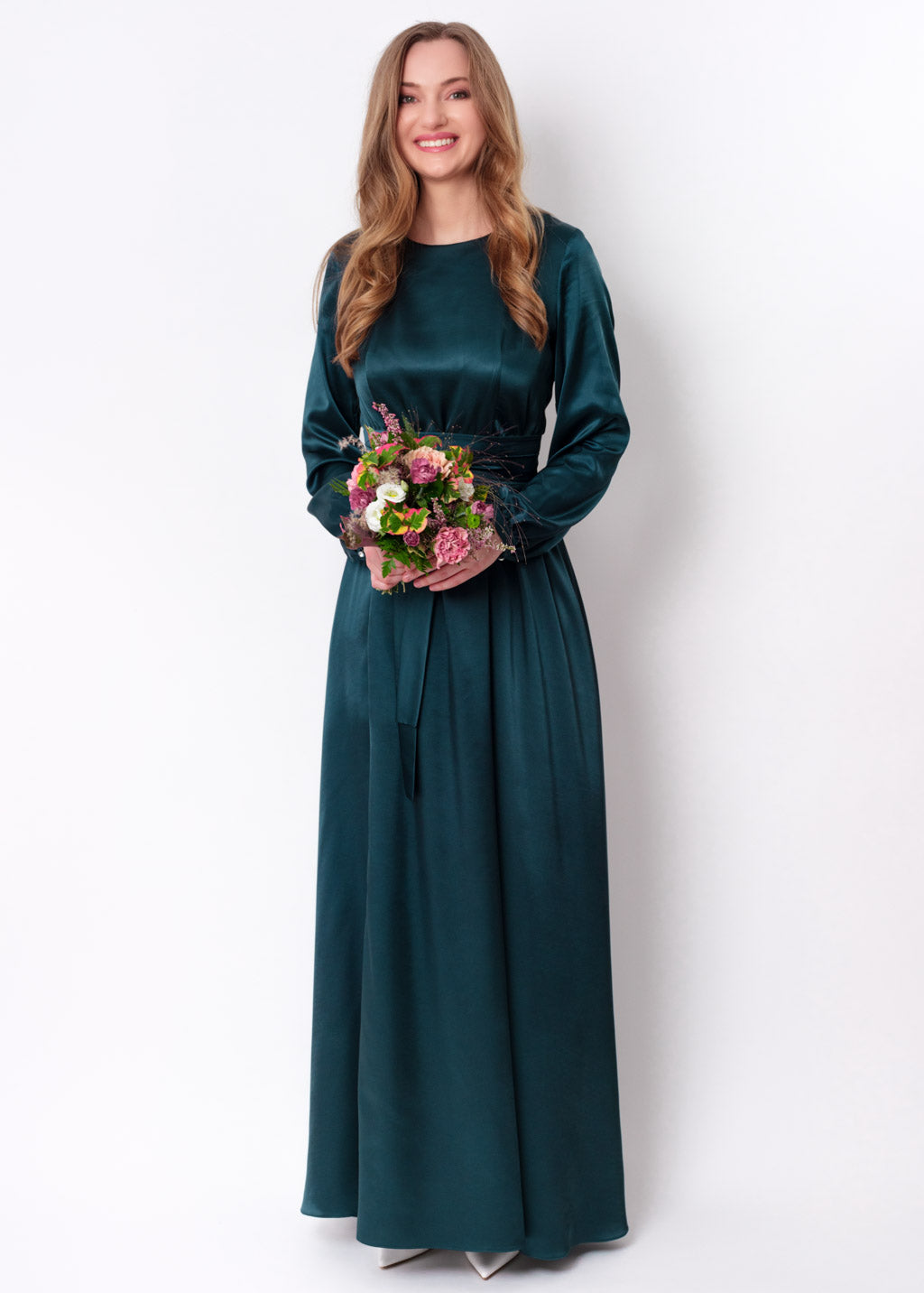 Robe longue en soie vert sarcelle foncé avec ceinture