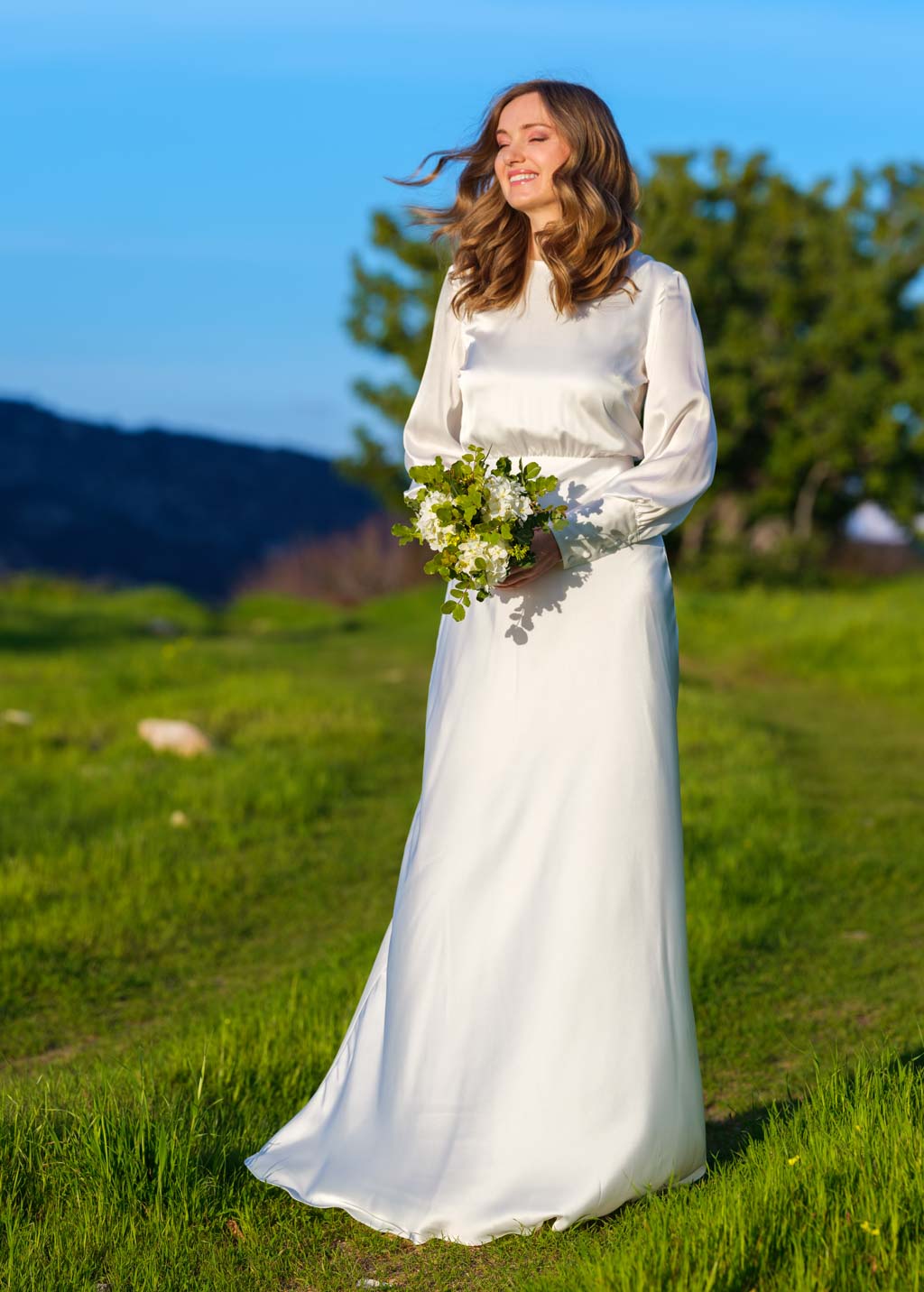 Ivory silk wedding dress