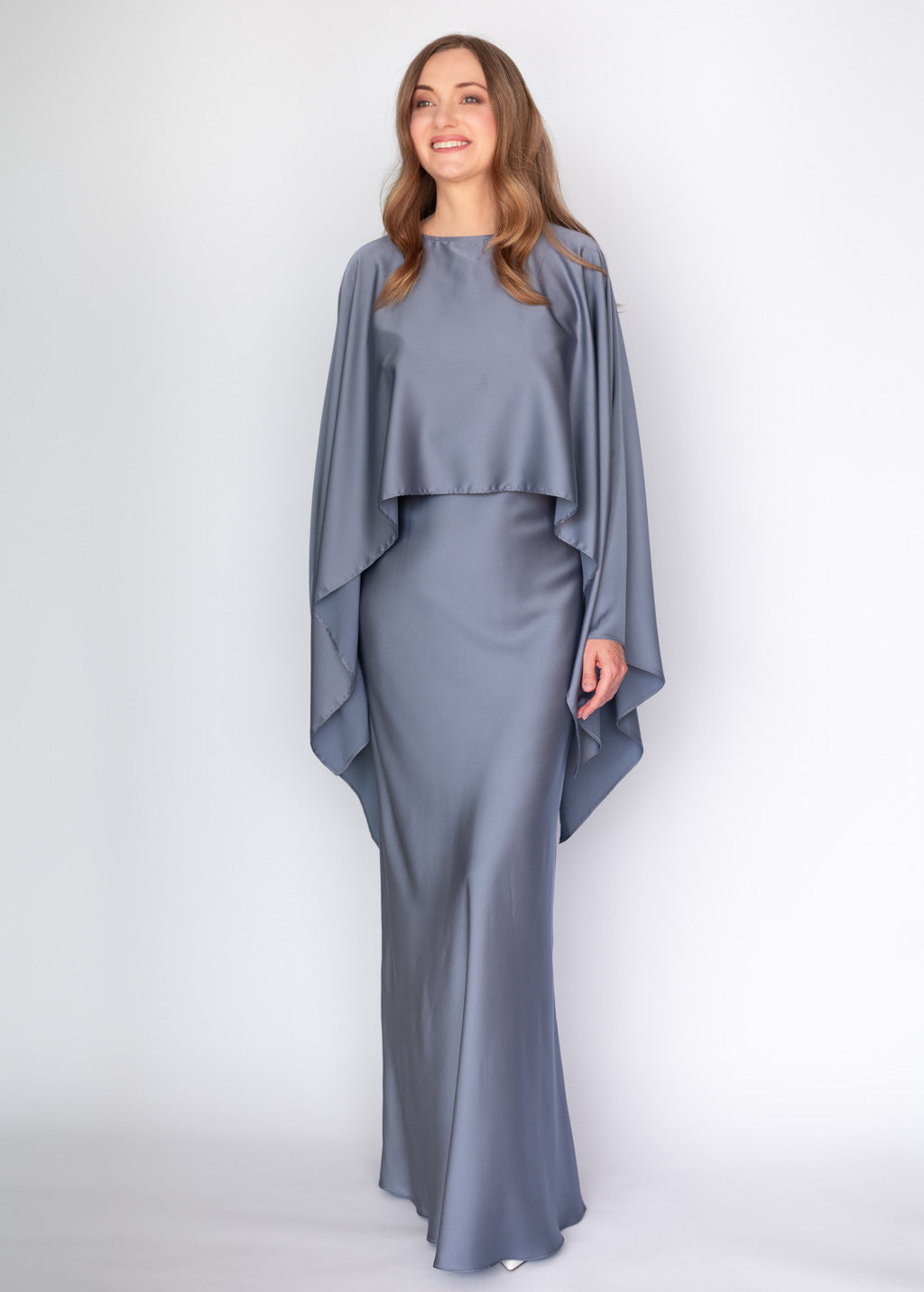 Taupefarbenes Unterkleid aus Seide