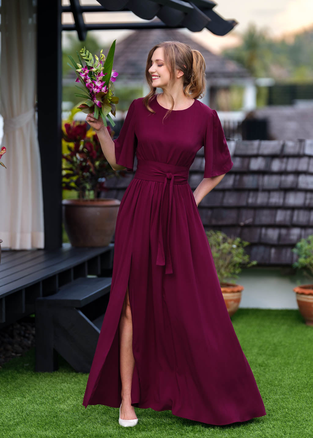 Burgundy long dress with belt