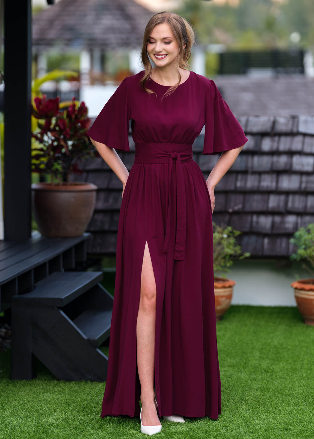 Burgundy long dress with belt
