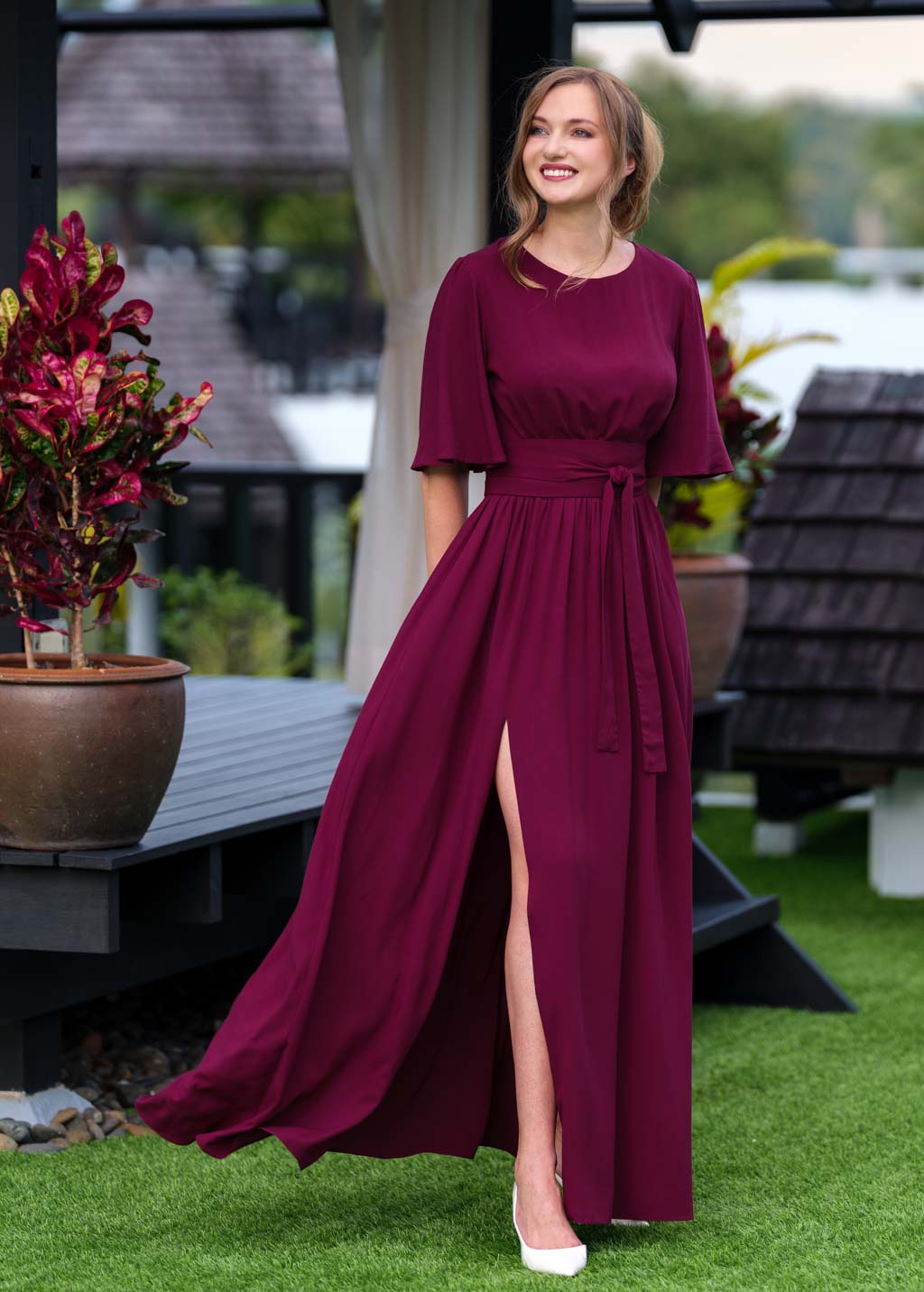 Burgundy long dress with belt