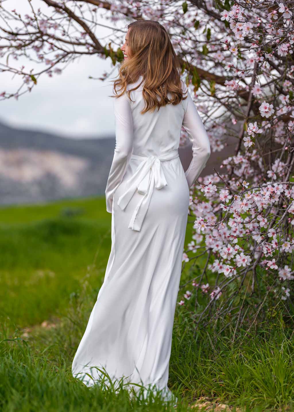 Ivory versatile belt silk long dress