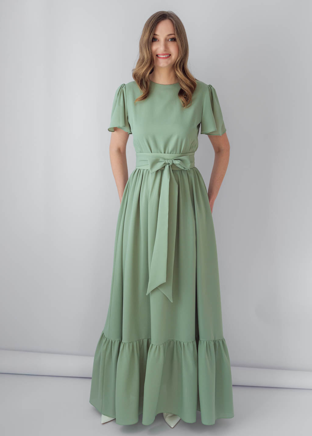 Robe longue en mousseline vert sauge
