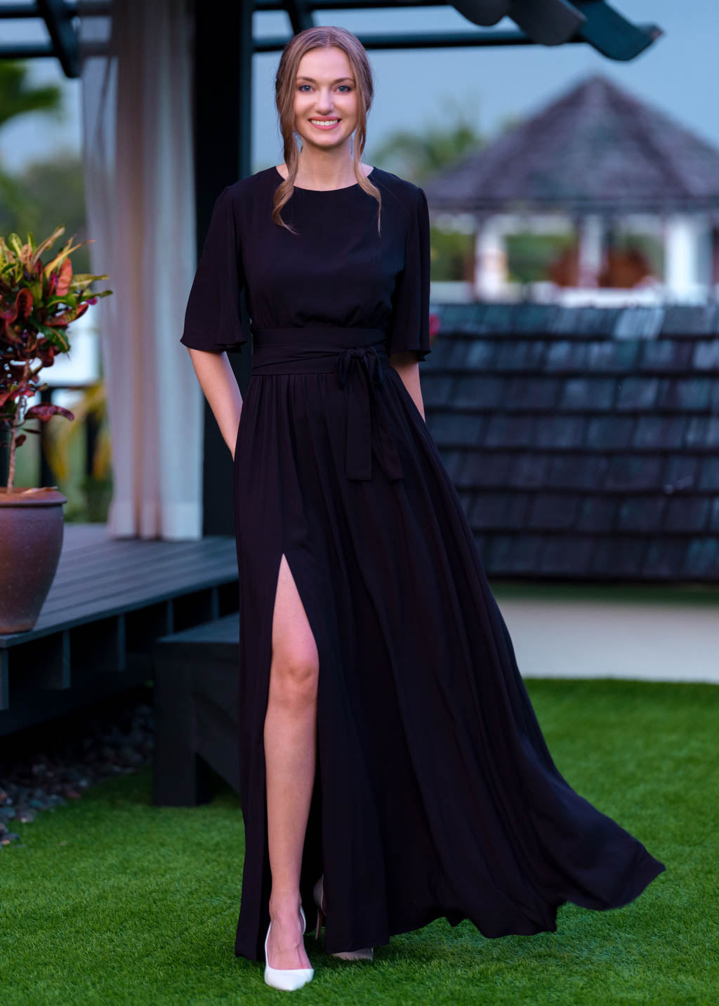 Black long dress with belt