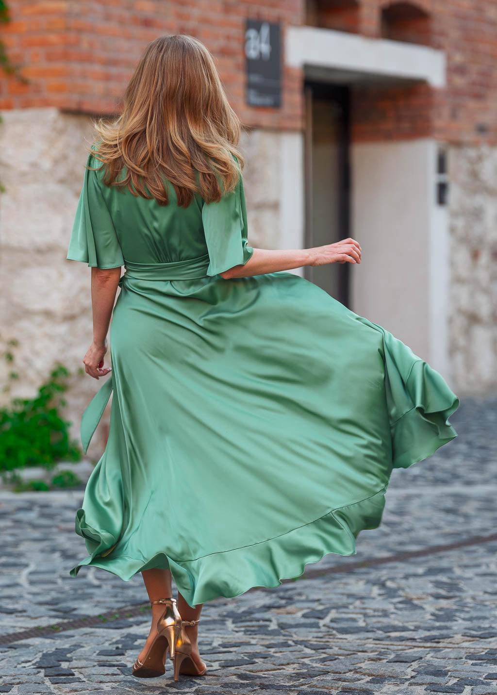 Robe portefeuille en soie vert olive
