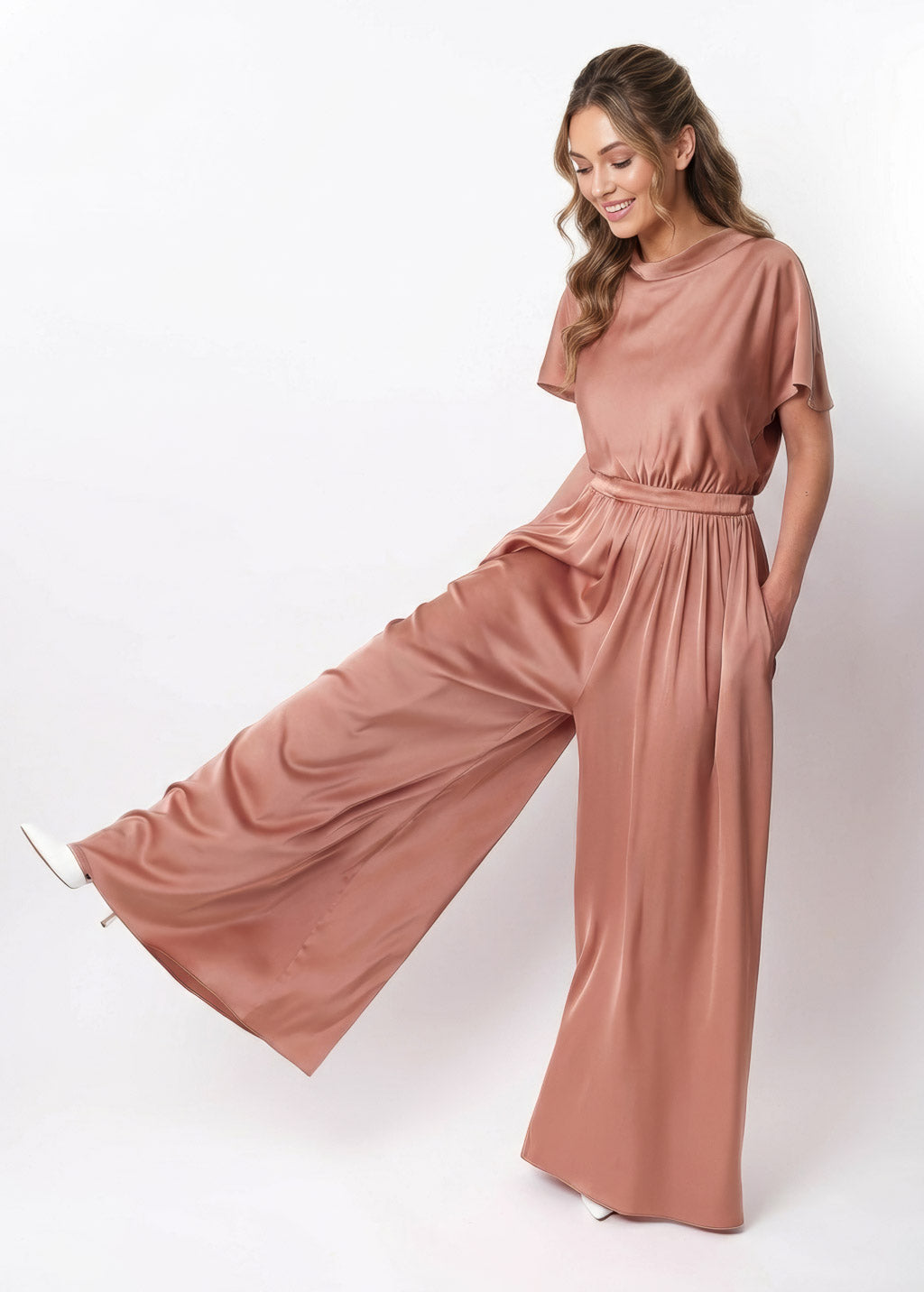 Dunkelgrüner Seidenoverall