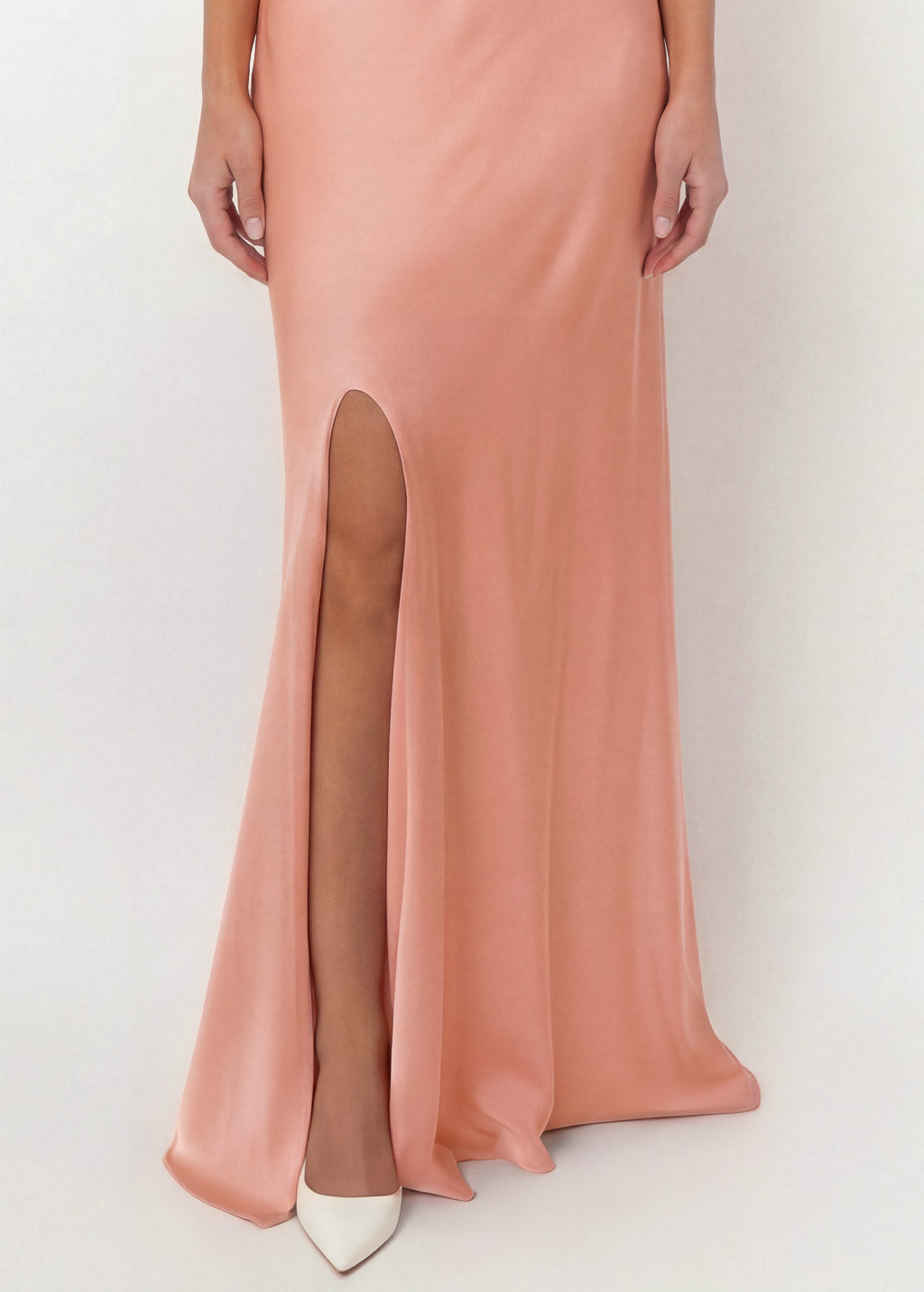 Robe licou fendue en soie vert foncé