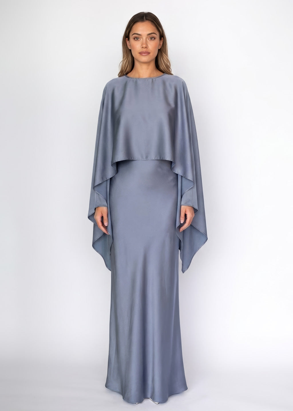 Taupefarbenes Unterkleid aus Seide