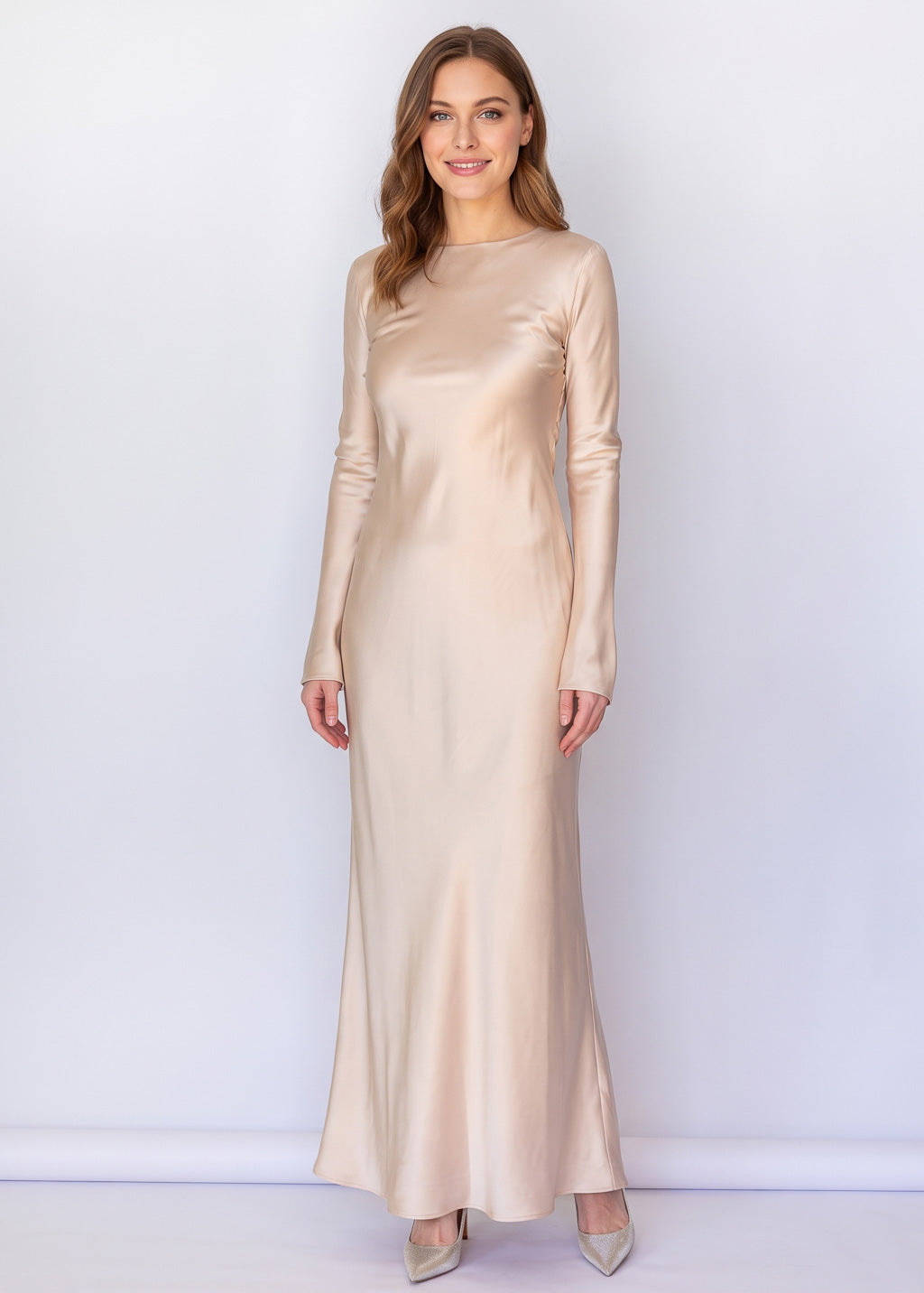 Elegantes Langarm-Seidenkleid