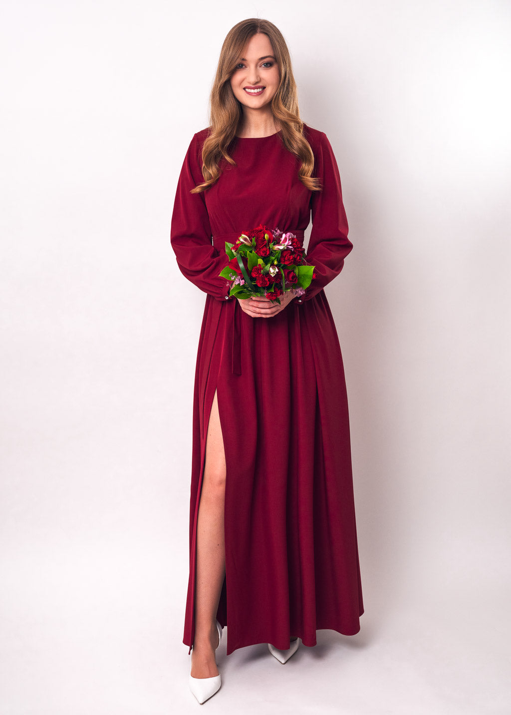 Burgundy long dress with belt