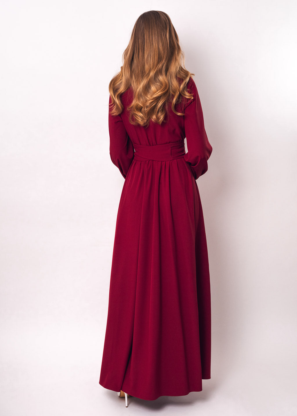 Burgundy long dress with belt